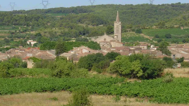 An archive view of a village, identified by the source as Cruzy